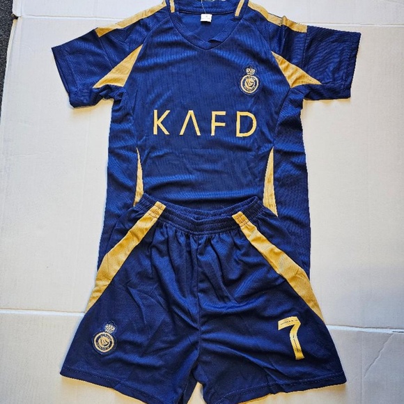 Al Nassr Ronaldo set - Picture 2 of 2